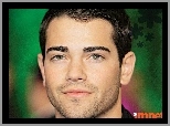 Jesse Metcalfe, zielone oczy